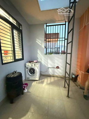 bán spa tại trần khánh dư,tân định, q1, giá 5 tỷ, 70m2 ,đang làm spa 32tr/thang, kh mô giới