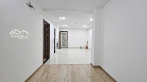 mua căn hộ the parkland ở hiệp thành city view hồ bơi tặng máy lạnh chỉ 2tỷ180tr chốt