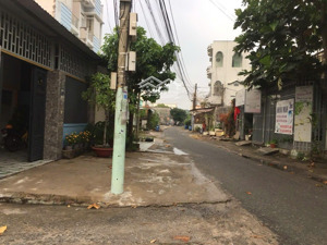 nhà mt kinh doanh ngay ngã 4 tân quy, tân thạnh tây, củ chi, 197m2, 6.5x28m (nở hậu 7.5m), 4.98 tỷ
