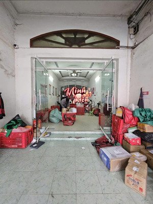 nhà 3 tầng mặt đường nguyễn văn linh, 90m, mt 4.5m, giá 7.5 tỉ gần aeon