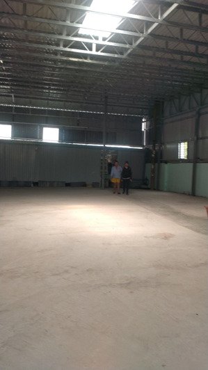 cho thuê kho xưởng 350m2 giá 15 triệu tại hóc môn tphcm, đường xe container