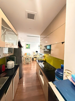cho thuê golden west 3pn full đồ căn đẹp, ở ngay chỉ 15tr/th gần ngã tư sở, tiện đủ