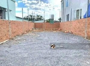 cần bán đất mt nguyễn thị thập, phường 5, mỹ tho, tiền giang. giá 650tr/120m2,shr