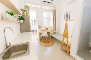 phòng ban công thoáng ngay tô hiến thành quận 10 giá tốt