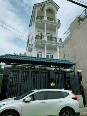 nhà mặt tiền đường số 4 - p. long trường (q9 cũ)