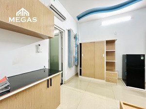 phòng mới sạch sẽ - giờ giấc tự do - nội thất đầy đủ - dọn vào ở liền