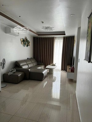 bán căn hộ block b 2pn 2wc 75m2 có ban công và sân phơi riêng giá 3,8 tỷ có hổ trợ vay ngân hàng