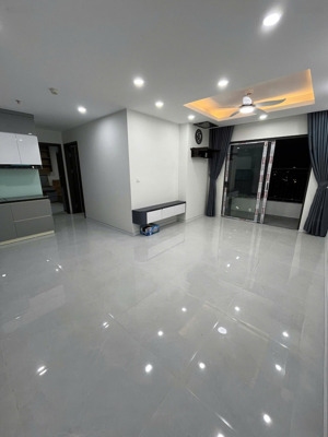 cho thuê cc ngõ 161 ngọc hồi hoàng liệt - hoàng mai 90m, 3pn đồ cơ bản 11tr/th