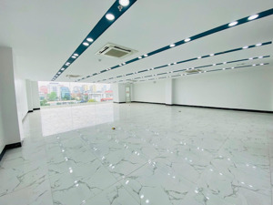 cho thuê 91m2 - 19tr/tháng tố hữu - nam từ liêm - hà nội, tòa nhà mới 100% view hồ thoáng sáng