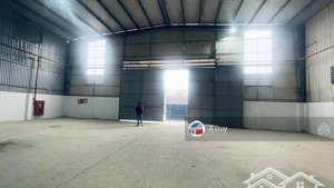 cho thuê 1500m2 đường hoàng sa, đông anh, hà nội làm kho, gara ô tô