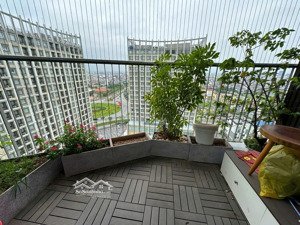 không thể bỏ lỡ! duy nhất căn hộ 3 ngủ full nội thất ( tầng cao ) - đã có sổ - giá chỉ 4.6 tỷ