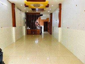 hot hot hot! nhà bán đường số 28 p10 q6 (4x18) 3 lầu. tặng hdt 17 triệu/tháng. giá bán chỉ 12 tỷ