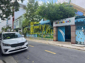 cho thuê biệt thự mặt tiền mai thị lựu, quận 1. diện tích: 18 x 20m - trệt, lầu. giá: 120tr/tháng