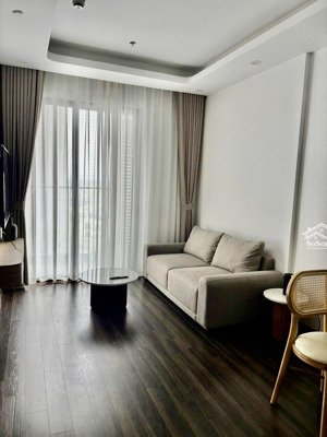 cho thuê căn hộ 2pn full đồ toà lotus hoàng huy commerce