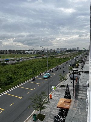 shophouse mặt song hành lakeview city 5x20m bán gấp giá 27 tỷ nhà thô, nh cho vay 80% lh 