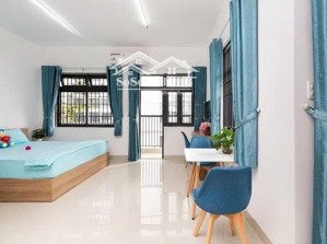 cho thuê căn hộ ban công rộng ngay sky center phổ quang, tân bình | gần sân bay, ga t3, etown, phú