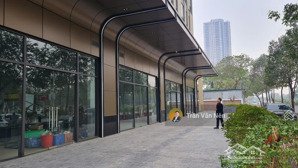 chính chủ cho thuê văn phòng tố hữu, na từ liêm hoàn thiện full view hồ thông thoáng, dv tốt