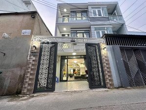 nhà phố đường nguyễn văn quỳ quận 7
