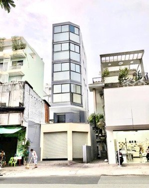 siêu phẩm nhà mặt kính cực hot quận 3, nhà mặt tiền đẹp chảnh chóe 6 tầng thang máy chỉ 50 tr