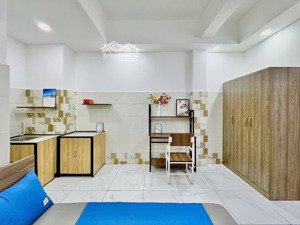 căn hộ studio hiện đại đầy đủ nội thất, view thoáng mát