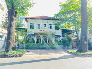 cho thuê nhà mặt tiền 34 trần quốc thảo, phường võ thị sáu, quận 3