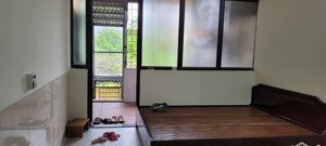 cho thuê căn hộ 45m2, tầng 4, mặt phố ngụy như kon tum