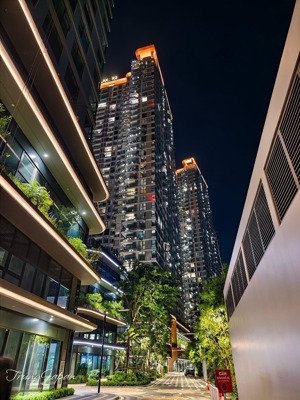 bán căn hộ 3pn, 2wc, 86m2 tại toà landmark ecopark 6,35 tỷ, khoáng nóng lên tận nhà, full nội thất