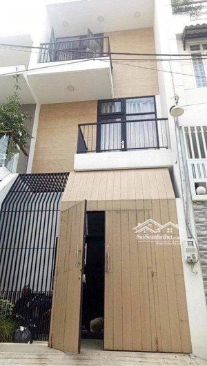 hiếm nhà 3 tầng đường hà huy giáp phường thạnh lộc ,q12, dt 56m2(4mx14m) hẻm 8m 5,3tỷ.