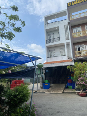 cần tiền bán lô đất nền kdc chợ đầu mối bình điền p7 q8