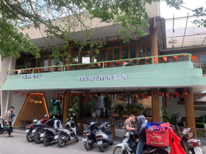 cho thuê thẳng tại mặt phố thái hà - điểm đẹp - vị trí đắc địa - nhận diện thương hiệu cực tốt