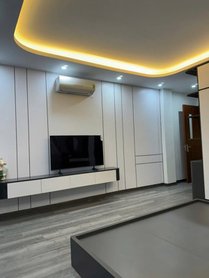 bán nhà riêng tại 282 lĩnh nam, 10 tỷ, 48 m2, 6pn, 4wc, pháp lý đầy đủ