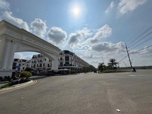 hàng mới bị ngộp nóng hổi ! 100m2 trục n1 - khu stc long thành , ngay công viên, chủ thu về 2.6 tỷ