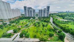 siêu hiếm! một lô góc 2mt duy nhất gần chợ bình khánh - xd hầm 5 tầng - dt: 7mx14m(82m2) - 315tr/m2