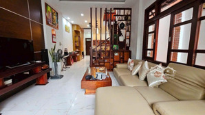 bán nhà 3 đẹp tầng đường hồ xuân hương phước hoà. diện tích 101m2. giá 7 tỷ 300