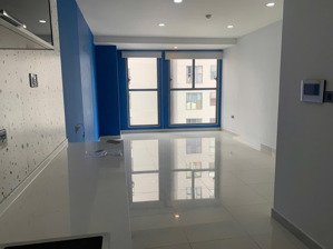 cho thuê studio nội thất cơ bản như hình saigon royal quận 4
