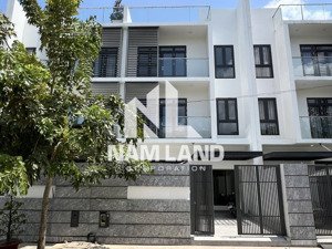 cho thuê nhà mới làm văn phòng 8x20m 1 trệt 2 lầu st - giá 65 triệu
