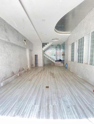 cho thuê nhà hẽm 113/3a lê hồng phong, phường 2, quận 5