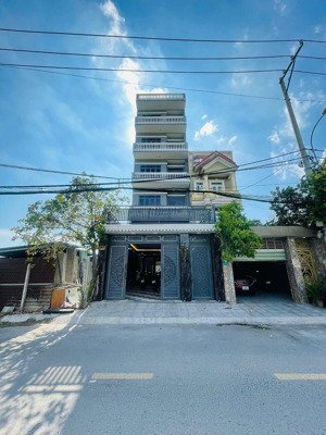 hot bán gấp nhà 530m² sàn giữa trung tâm tp. thủ đức