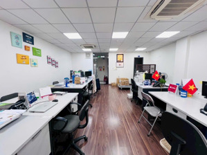 chính chủ cho thuê văn phòng tại dương khuê. sdt: 