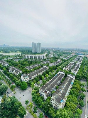 cần bán căn 45m westbay giá 2.290 tỷ bao phí view hồ, sân golf