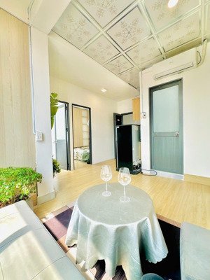 cho thuê căn hộ dịch vụ full nội thất chỉ cần mang vali vào là ở được luôn