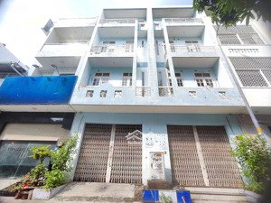 cho thuê nhà nguyên căn 2 căn liền kề đường bông sao p5 quận 8 diện tích sử dụng 400m2