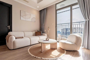 chính chủ cần bán căn hộ saigon royal - quận 4. dt: 2pn - 2wc view sông sg và bitexco giá tốt.