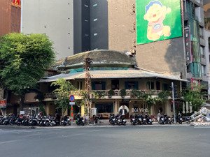 vip góc 2 mt 82 ung văn khiêm. phường 25. q. bình thạnh. dt: 10x54m (537m2) bán 90 tỷ tl