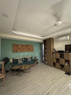 căn hộ chung cư 1 ngủ+,đã sửa đẹp,chỉ việc xách vali vào ở
