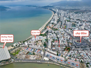 nhà đẹp phan đình phùng nha trang cách biển 400m hướng đông mát