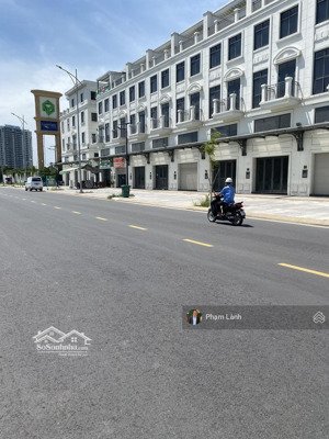 bán nhanh shophouse mặt tiền song hành lakeview city giá chỉ 25,5 tỷ. lh: 