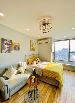 hot! bán căn officetel rivergate 30m2 full nt tầng cao, view sông đẹp giá chỉ 2tỷ3. lh: 