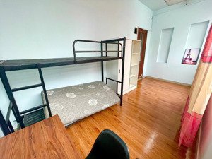 phòng quận 7 giá rẻ gần đh ufm, đh nttu q4 - kcx tân thuận - cầu tân thuận qua q4 q1 5 - 10p