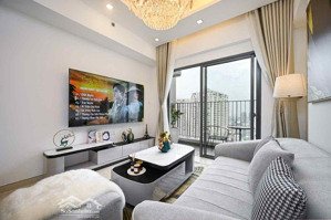 chính chủ cần bán gấp căn hộ 2pn full nội thất tầng 28